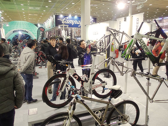 bikeshow-2013-11-29-wide.jpg