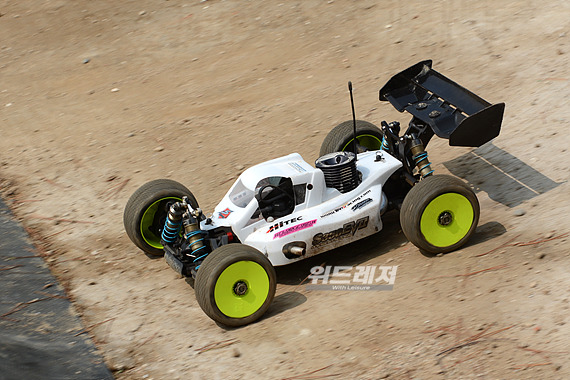 ���ع�����Ƽ s-workz s350 evo_00.jpg