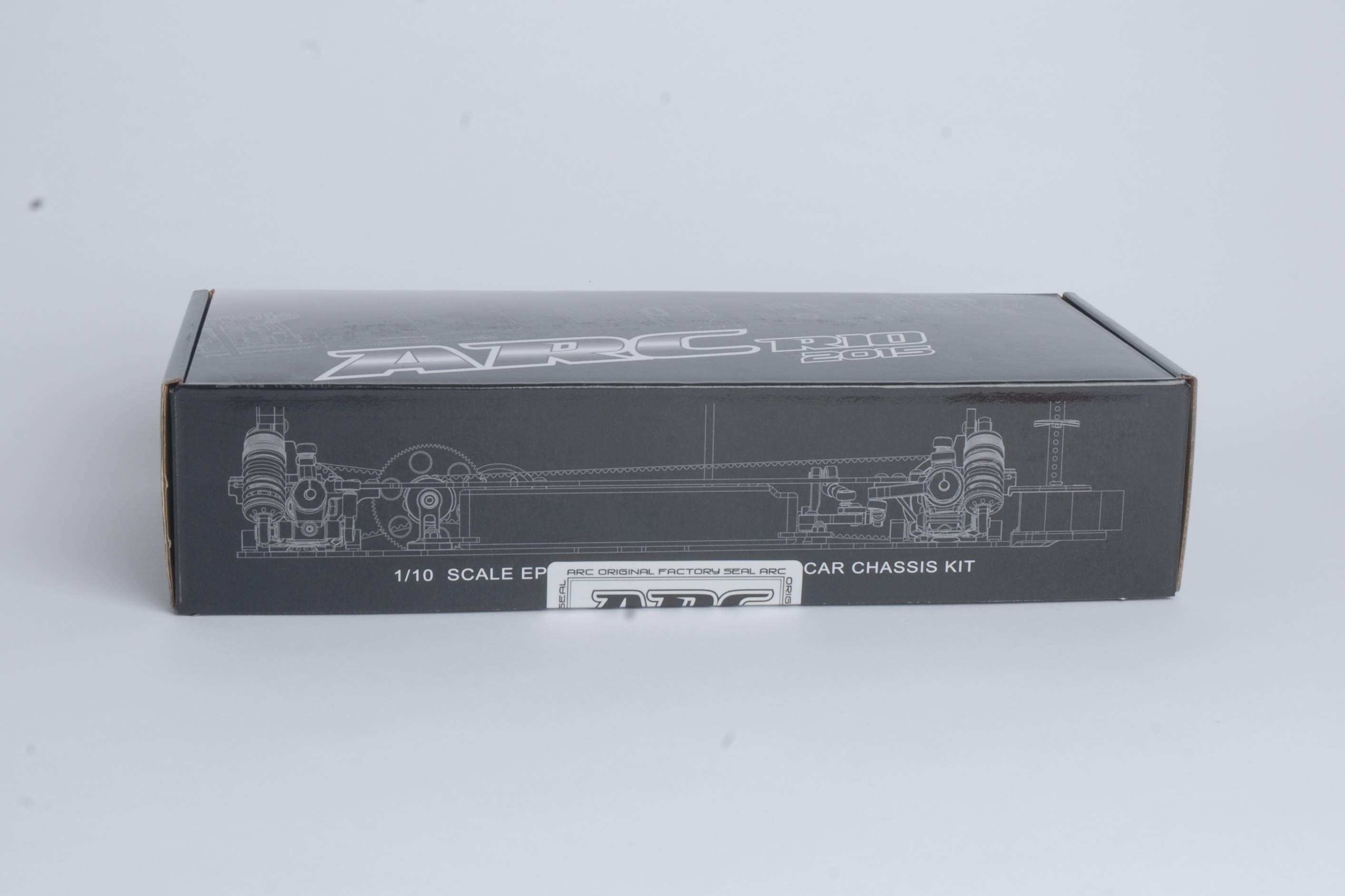 arc r10 2015 box_01.jpg