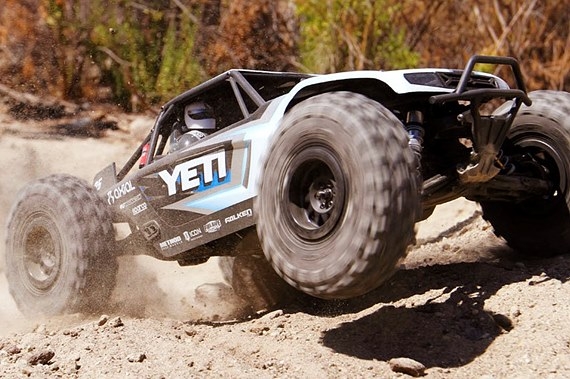 axial_rockracer01.jpg