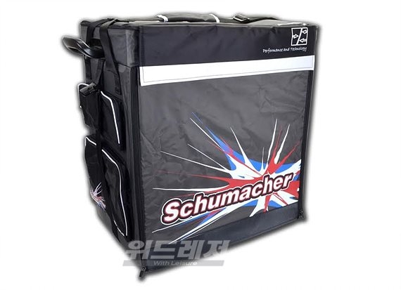 schumacher_carryingbag01.jpg